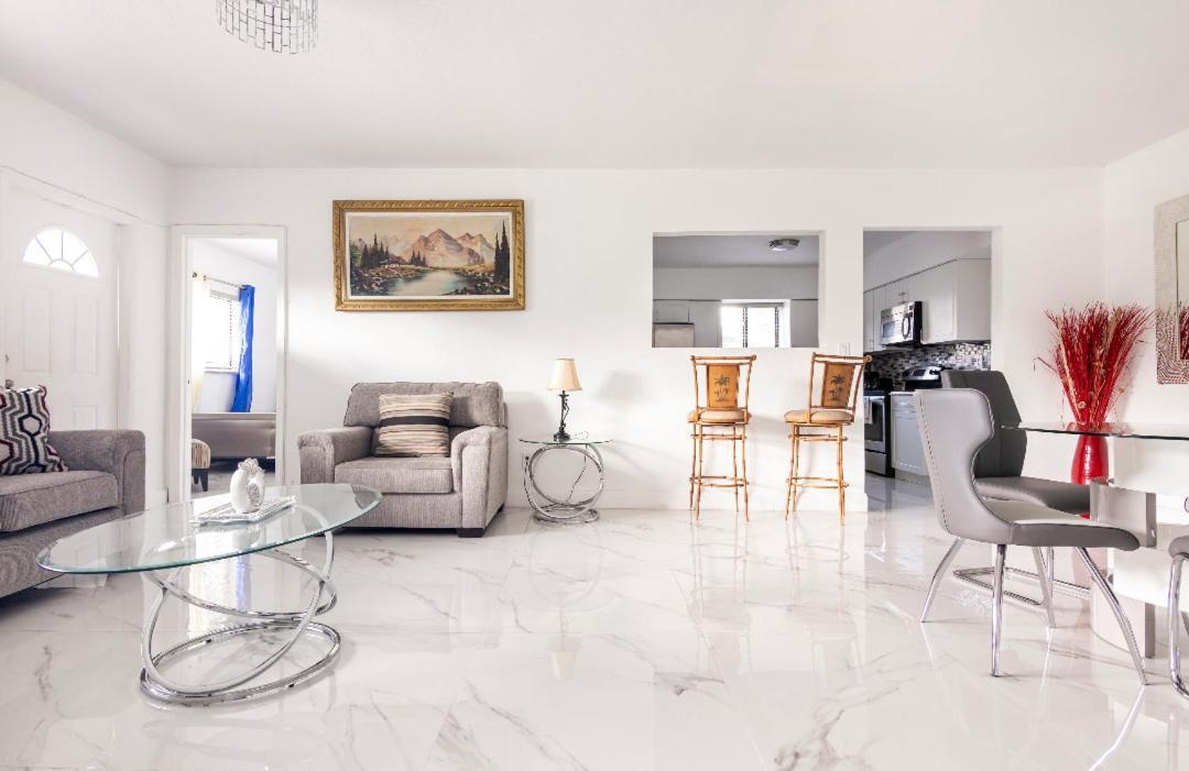 Cheerful 3-Bedroom Home /Ac+ Free Parking North Miami Beach Ngoại thất bức ảnh